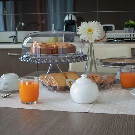 La Maison Bed & Breakfast *