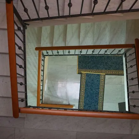 La Maison *